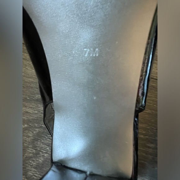 Marc fisher pilgrim buckle peep toe black patent slingback heel Size 7 - Picture 9 of 9